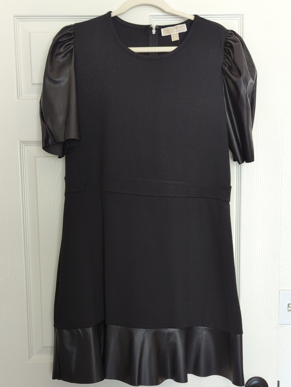 MICHAEL Michael Kors Black Mixed-Material Puff Sleeve Dress